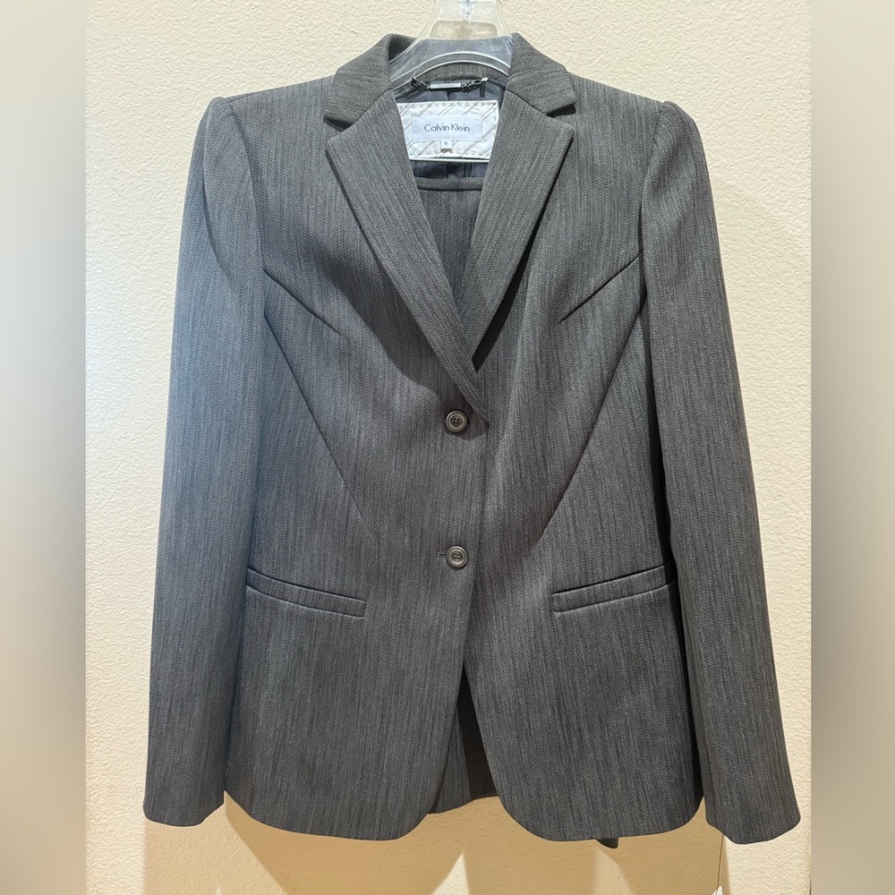 NWT Calvin Klein Women’s 2-Piece Brown Multi Skirt & Jacket Suit Set